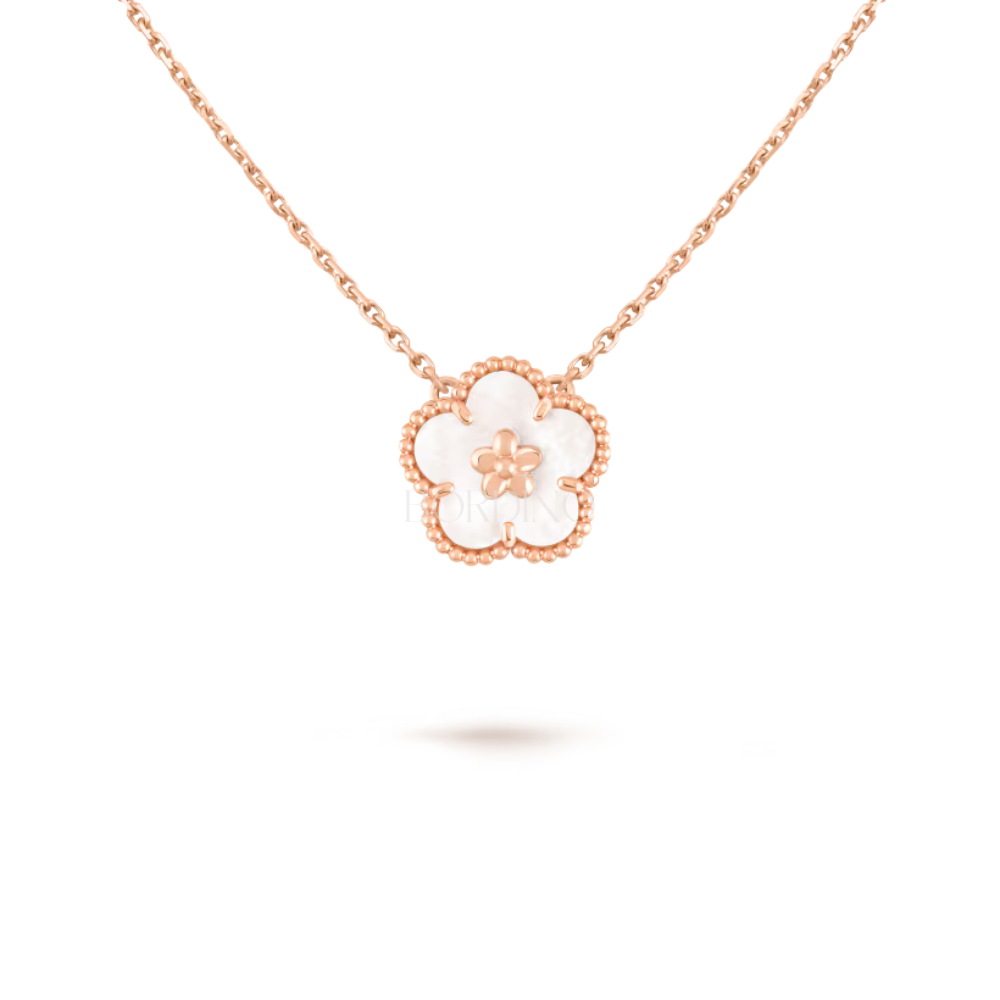 Colar Flor de Ameixa